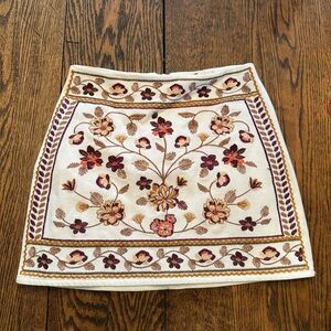 Miami Floral Embroidered Mini Skirt - Cream and Gold